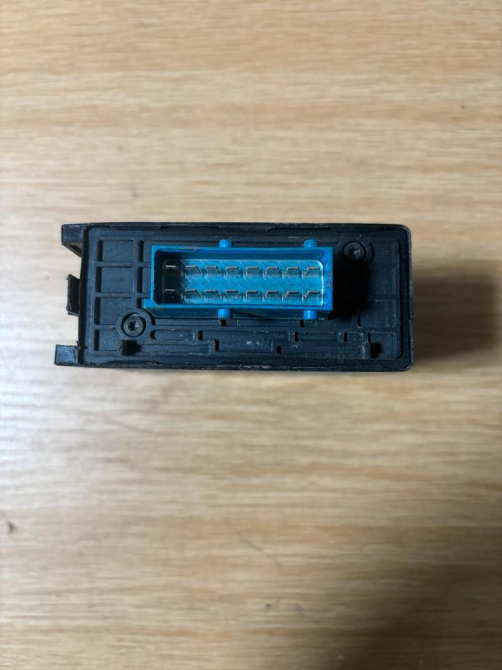 SCANIA Electronic Exhaust Brake Steuergerät 1428602 - ECU untuk Truk: gambar 2 SCANIA Electronic Exhaust Brake Steuergerät 1428602 - ECU untuk Truk: gambar 2