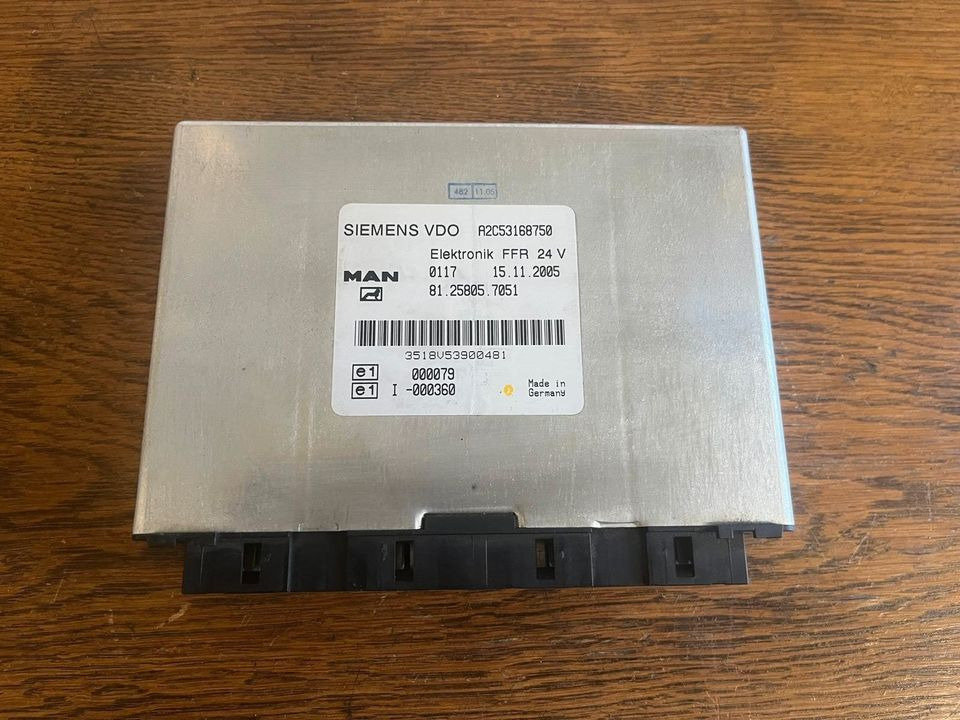 MAN SIEMENS VDO ELEKTRONIK FFR Steuergerät 81258057051 - Suku cadang: gambar 2 MAN SIEMENS VDO ELEKTRONIK FFR Steuergerät 81258057051 - Suku cadang: gambar 2