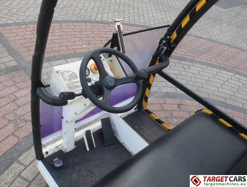 Bradshaw AV6AC Electric UTV RECREATIONAL 6-PERSONS VEHICLE - Kereta golf: gambar 5 Bradshaw AV6AC Electric UTV RECREATIONAL 6-PERSONS VEHICLE - Kereta golf: gambar 5