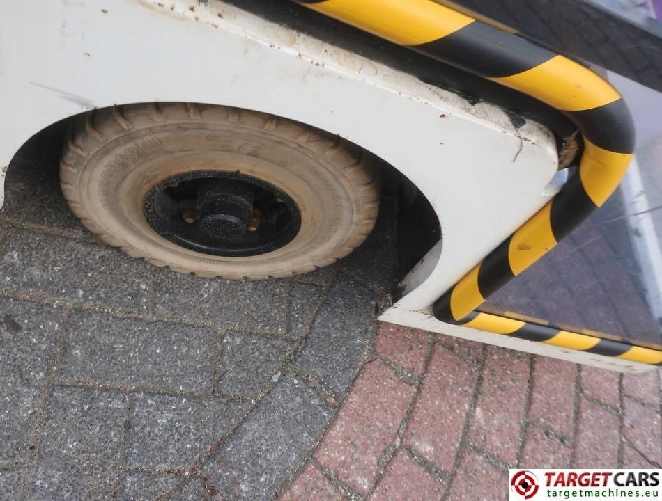 Kereta golf Bradshaw AV6AC Electric UTV RECREATIONAL 6-PERSONS VEHICLE: gambar 24 Kereta golf Bradshaw AV6AC Electric UTV RECREATIONAL 6-PERSONS VEHICLE: gambar 24