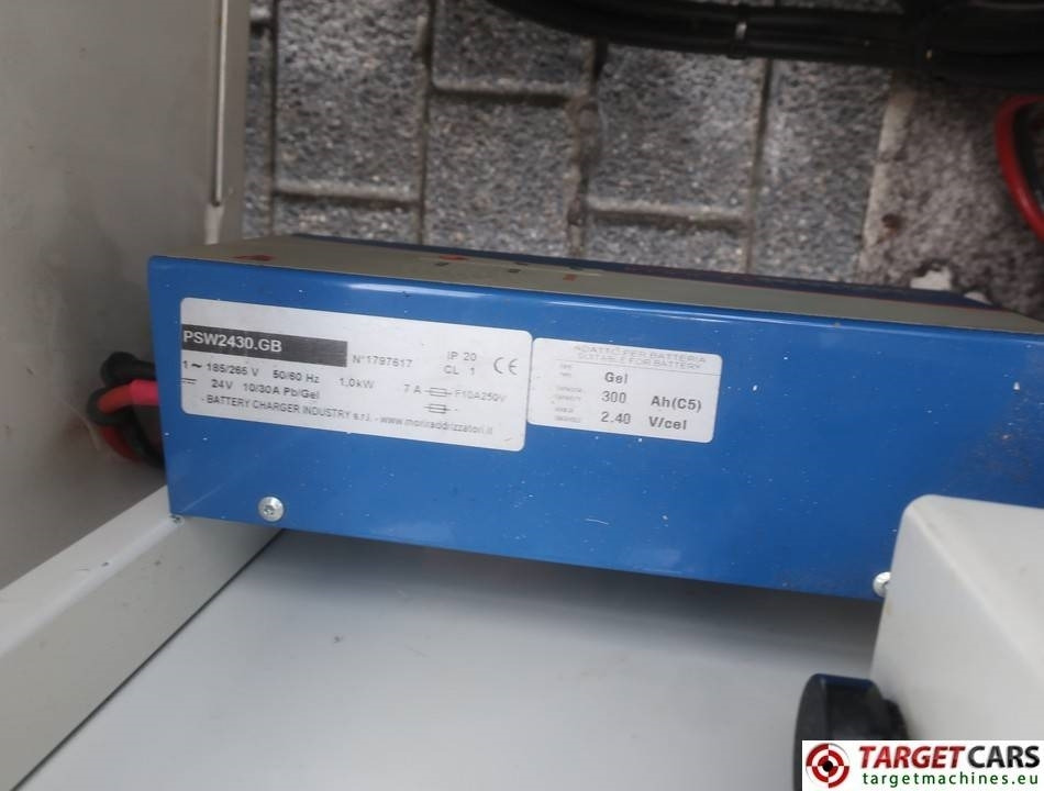 Kereta golf Bradshaw AV6AC Electric UTV RECREATIONAL 6-PERSONS VEHICLE: gambar 12 Kereta golf Bradshaw AV6AC Electric UTV RECREATIONAL 6-PERSONS VEHICLE: gambar 12