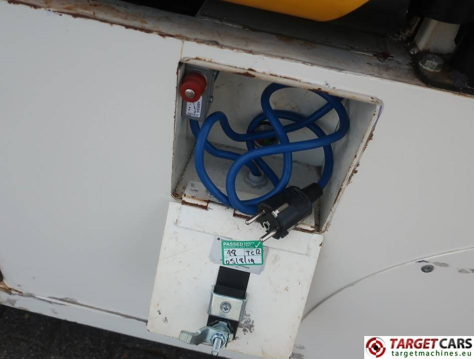 Kereta golf Bradshaw AV6AC Electric UTV RECREATIONAL 6-PERSONS VEHICLE: gambar 20 Kereta golf Bradshaw AV6AC Electric UTV RECREATIONAL 6-PERSONS VEHICLE: gambar 20