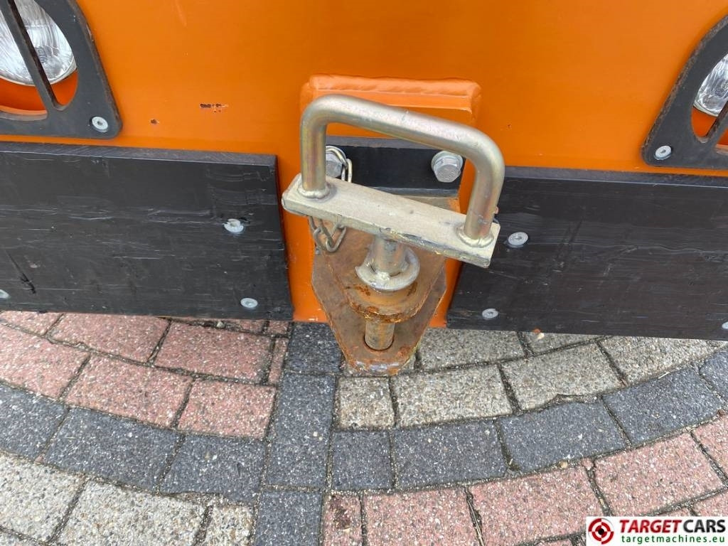 Leasing Charlatte TD225 Diesel Tow Truck Tractor 18T capacity  Charlatte TD225 Diesel Tow Truck Tractor 18T capacity: gambar 16