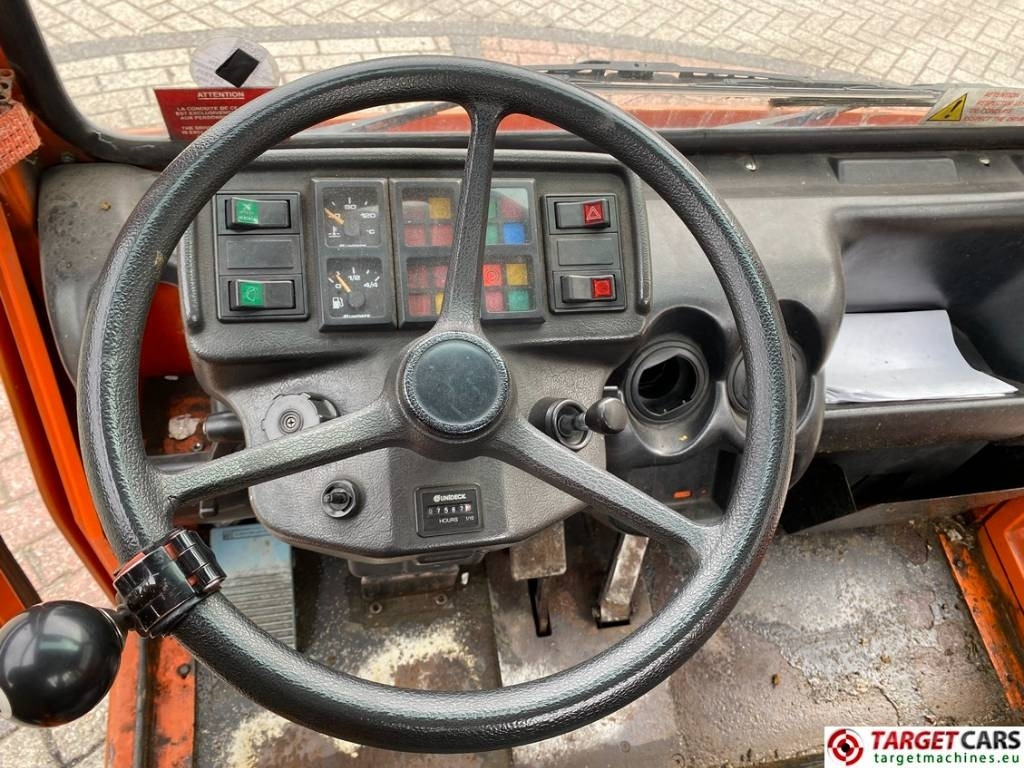 Leasing Charlatte TD225 Diesel Tow Truck Tractor 18T capacity  Charlatte TD225 Diesel Tow Truck Tractor 18T capacity: gambar 10
