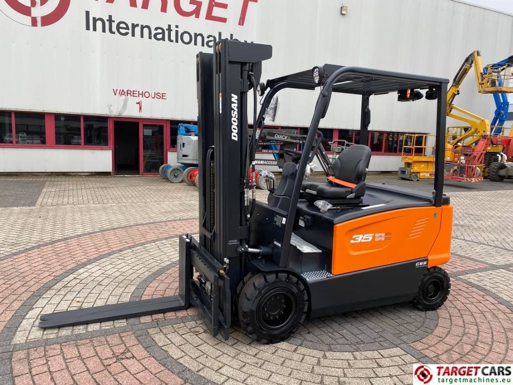Doosan B35X-7 Plus Electric Forklift 3.5T Triplex-482cm - Forklift listrik: gambar 1 Doosan B35X-7 Plus Electric Forklift 3.5T Triplex-482cm - Forklift listrik: gambar 1