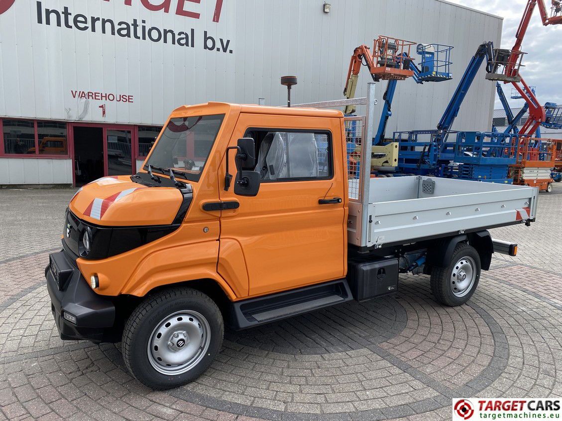 EVUM ACAR ELECTRIC 4x4 UTILITY VEHICLE UTV OPEN PLATFORM XL NEW UNUSED ORANGE 11KM - Kendaraan utilitas listrik: gambar 1 EVUM ACAR ELECTRIC 4x4 UTILITY VEHICLE UTV OPEN PLATFORM XL NEW UNUSED ORANGE 11KM - Kendaraan utilitas listrik: gambar 1