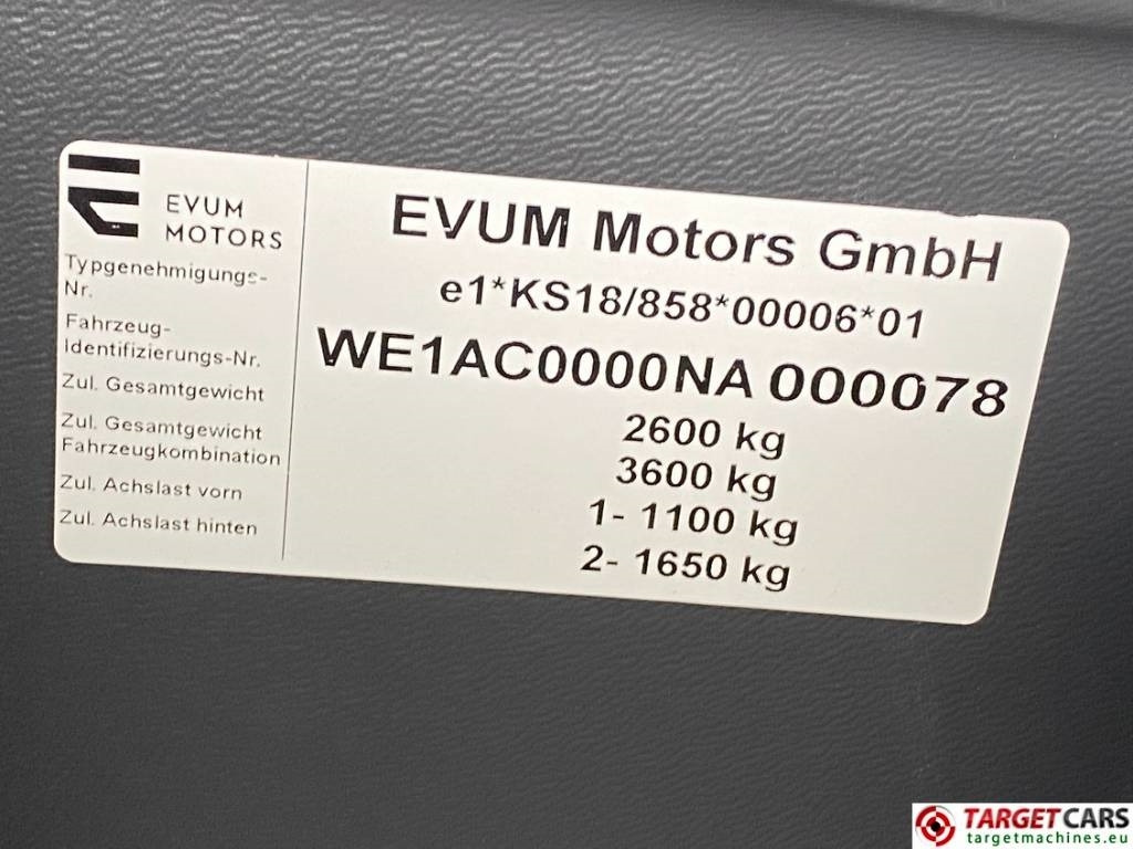 Truk jungkit, Kendaraan utilitas listrik Evum ACar Electric UTV 3-Way-Tipper Utility Vehicle: gambar 11