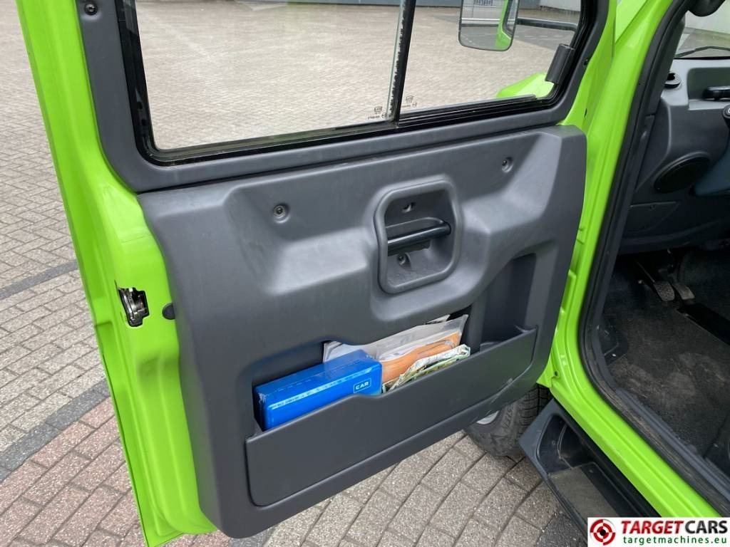 Truk jungkit, Kendaraan utilitas listrik Evum ACar Electric UTV 3-Way-Tipper Utility Vehicle: gambar 26