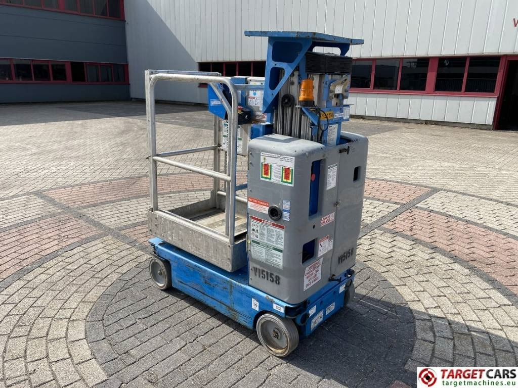 Genie GR-15 Runabout Electric Vertical Mast Lift 652cm - Lift tiang vertikal: gambar 4 Genie GR-15 Runabout Electric Vertical Mast Lift 652cm - Lift tiang vertikal: gambar 4