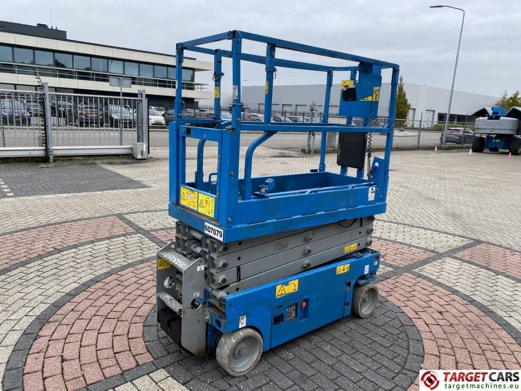 Genie GS-1932 Electric Scissor Work Lift 779cm - Scissor lifts: gambar 3 Genie GS-1932 Electric Scissor Work Lift 779cm - Scissor lifts: gambar 3