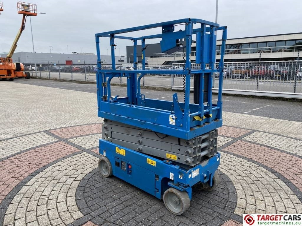 Genie GS-1932 Electric Scissor Work Lift 779cm - Scissor lifts: gambar 2 Genie GS-1932 Electric Scissor Work Lift 779cm - Scissor lifts: gambar 2
