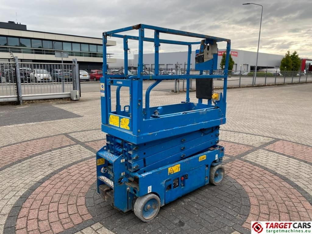 Genie GS-1932 Electric Scissor Work Lift 779cm - Scissor lifts: gambar 3 Genie GS-1932 Electric Scissor Work Lift 779cm - Scissor lifts: gambar 3