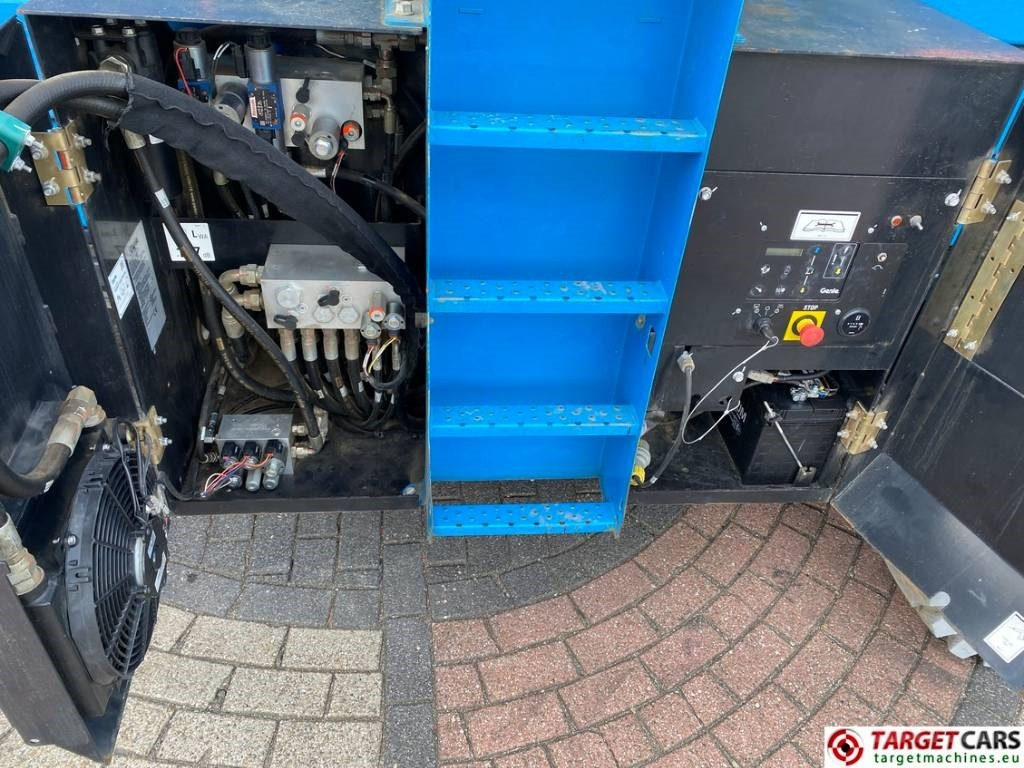 Leasing Genie GS-4390 RT LPG Scissor 4x4 Work Lift 1511cm  Genie GS-4390 RT LPG Scissor 4x4 Work Lift 1511cm: gambar 12