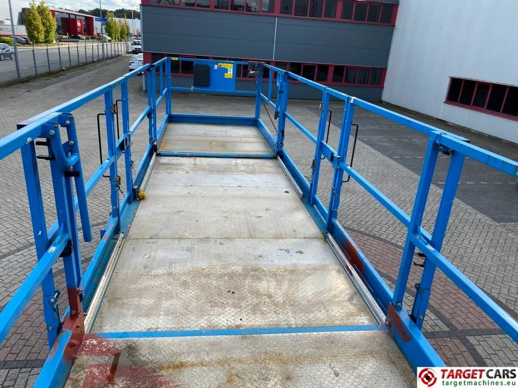 Leasing Genie GS-4390 RT LPG Scissor 4x4 Work Lift 1511cm  Genie GS-4390 RT LPG Scissor 4x4 Work Lift 1511cm: gambar 8