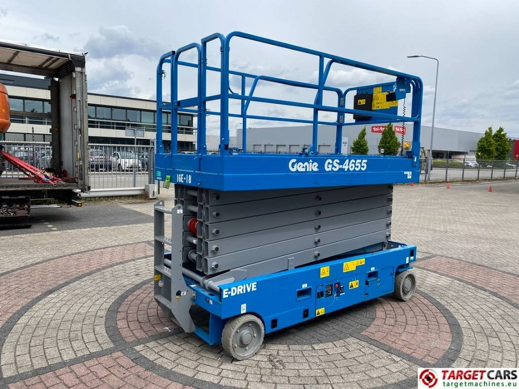 Genie GS-4655 Electric E-Drive Scissor Work Lift 1595cm - Scissor lifts: gambar 3 Genie GS-4655 Electric E-Drive Scissor Work Lift 1595cm - Scissor lifts: gambar 3