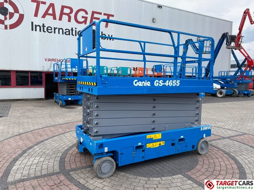 Genie GS-4655 Electric E-Drive Scissor Work Lift 1595cm - Scissor lifts: gambar 1 Genie GS-4655 Electric E-Drive Scissor Work Lift 1595cm - Scissor lifts: gambar 1