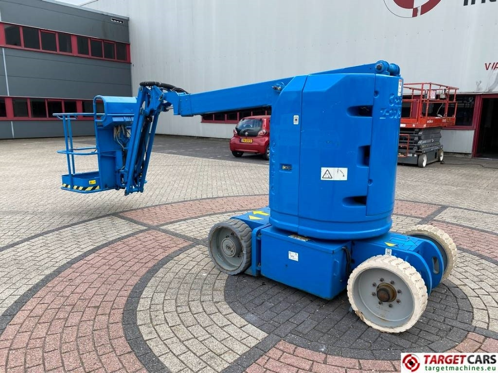 Genie Z-30/20N RJ Articulated Electric Boom Lift 1110cm - Boom artikulasi: gambar 4 Genie Z-30/20N RJ Articulated Electric Boom Lift 1110cm - Boom artikulasi: gambar 4