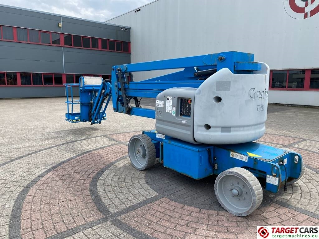 Genie Z-40/23N RJ Articulated Electric Boom Lift 1432cm - Boom artikulasi: gambar 4 Genie Z-40/23N RJ Articulated Electric Boom Lift 1432cm - Boom artikulasi: gambar 4
