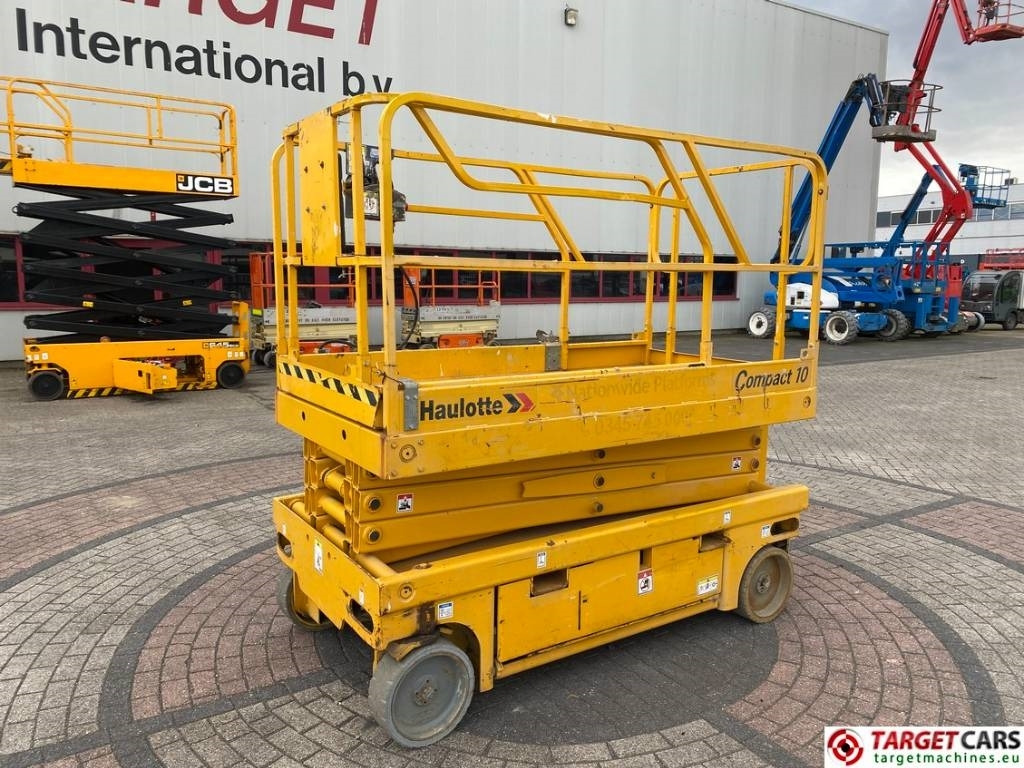 Haulotte Compact 10 Electric Scissor Work Lift 1015cm - Scissor lifts: gambar 1 Haulotte Compact 10 Electric Scissor Work Lift 1015cm - Scissor lifts: gambar 1