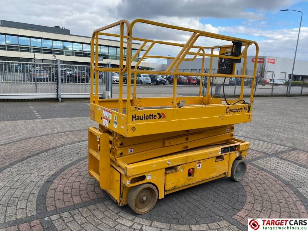 Haulotte Compact 10 Electric Scissor Work Lift 1015cm - Scissor lifts: gambar 3 Haulotte Compact 10 Electric Scissor Work Lift 1015cm - Scissor lifts: gambar 3