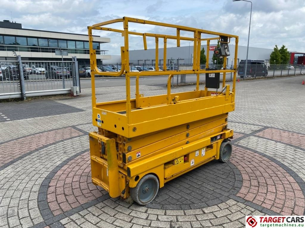 Haulotte Compact 10N Electric Scissor Work Lift 1000cm - Scissor lifts: gambar 3 Haulotte Compact 10N Electric Scissor Work Lift 1000cm - Scissor lifts: gambar 3