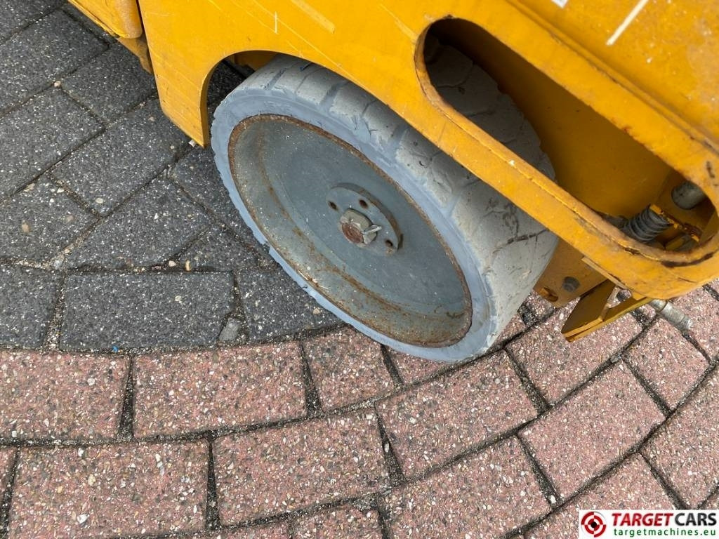 Leasing Haulotte Compact 12 Electric Scissor Work Lift 1200cm  Haulotte Compact 12 Electric Scissor Work Lift 1200cm: gambar 24