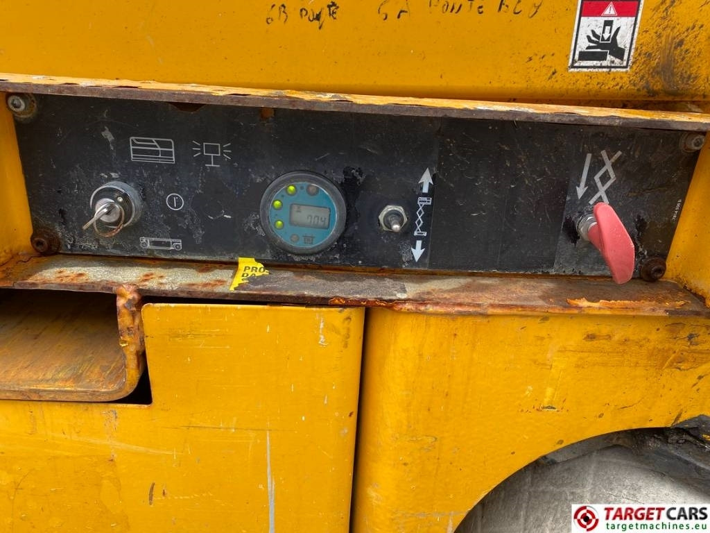 Leasing Haulotte Compact 12 Electric Scissor Work Lift 1200cm  Haulotte Compact 12 Electric Scissor Work Lift 1200cm: gambar 11