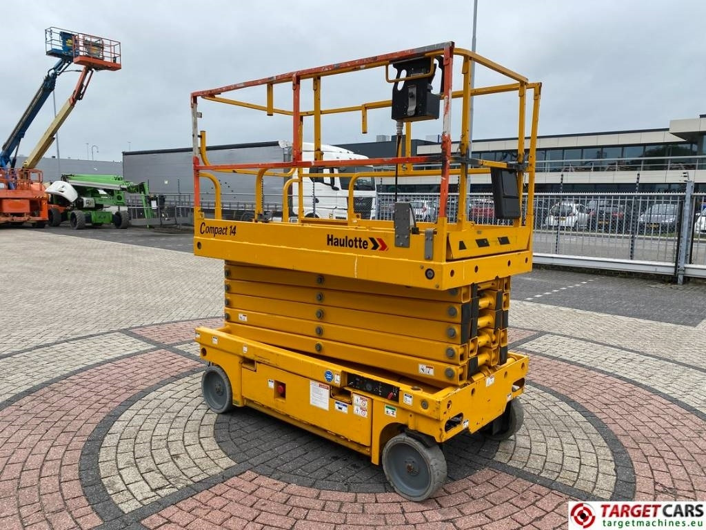 Haulotte Compact 14 Electric Scissor Work Lift 1385cm - Scissor lifts: gambar 2 Haulotte Compact 14 Electric Scissor Work Lift 1385cm - Scissor lifts: gambar 2