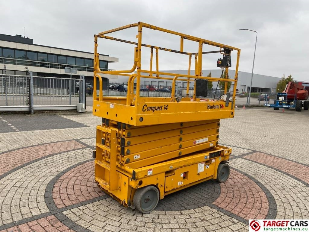 Haulotte Compact 14 Electric Scissor Work Lift 1385cm - Scissor lifts: gambar 3 Haulotte Compact 14 Electric Scissor Work Lift 1385cm - Scissor lifts: gambar 3