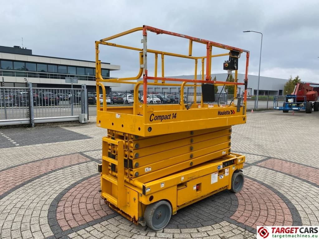 Haulotte Compact 14 Electric Scissor Work Lift 1385cm - Scissor lifts: gambar 3 Haulotte Compact 14 Electric Scissor Work Lift 1385cm - Scissor lifts: gambar 3