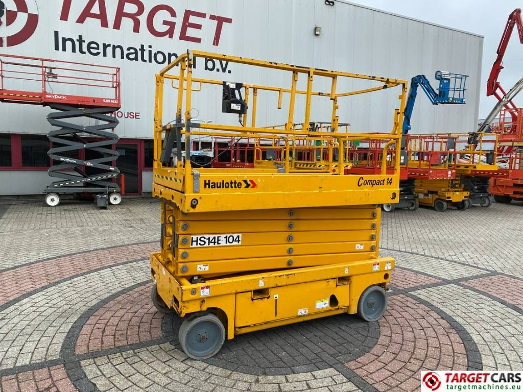 Haulotte Compact 14 Electric Scissor Work lift 1385cm - Scissor lifts: gambar 1 Haulotte Compact 14 Electric Scissor Work lift 1385cm - Scissor lifts: gambar 1