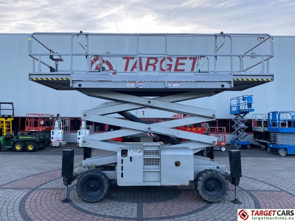 Haulotte H12SX Diesel 4x4 Scissor H12SDX Work Lift 1200cm - Scissor lifts: gambar 5 Haulotte H12SX Diesel 4x4 Scissor H12SDX Work Lift 1200cm - Scissor lifts: gambar 5