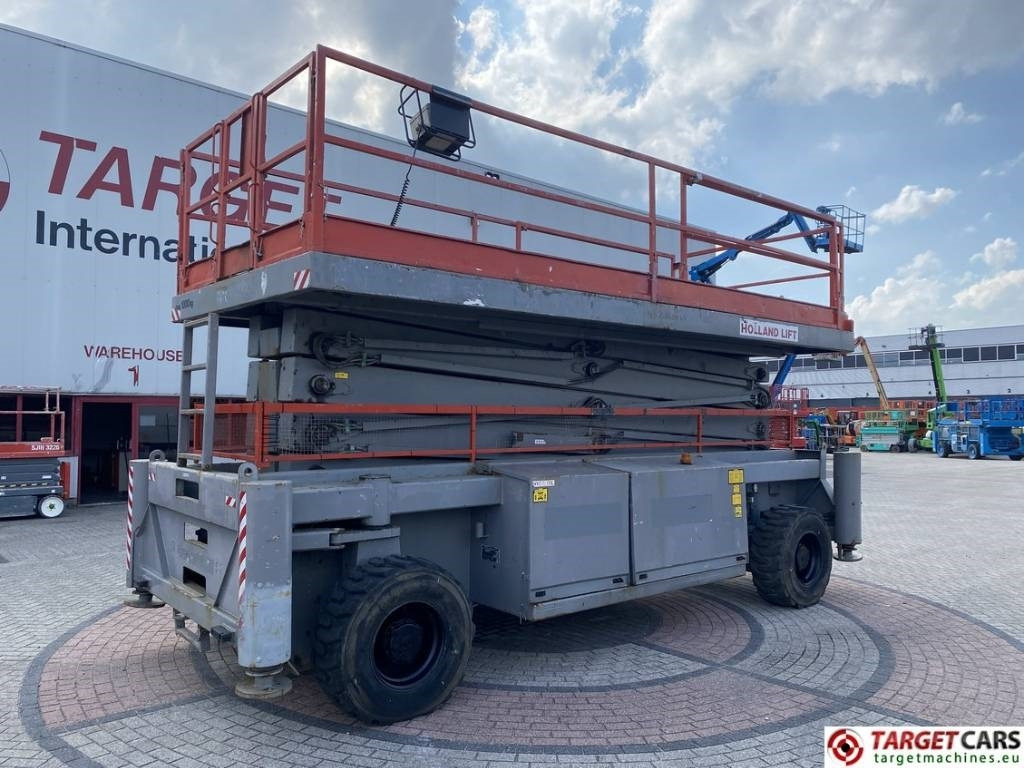Holland Lift Combistar M-250DL27 diesel scissor worklift 27.20M - Scissor lifts: gambar 1 Holland Lift Combistar M-250DL27 diesel scissor worklift 27.20M - Scissor lifts: gambar 1