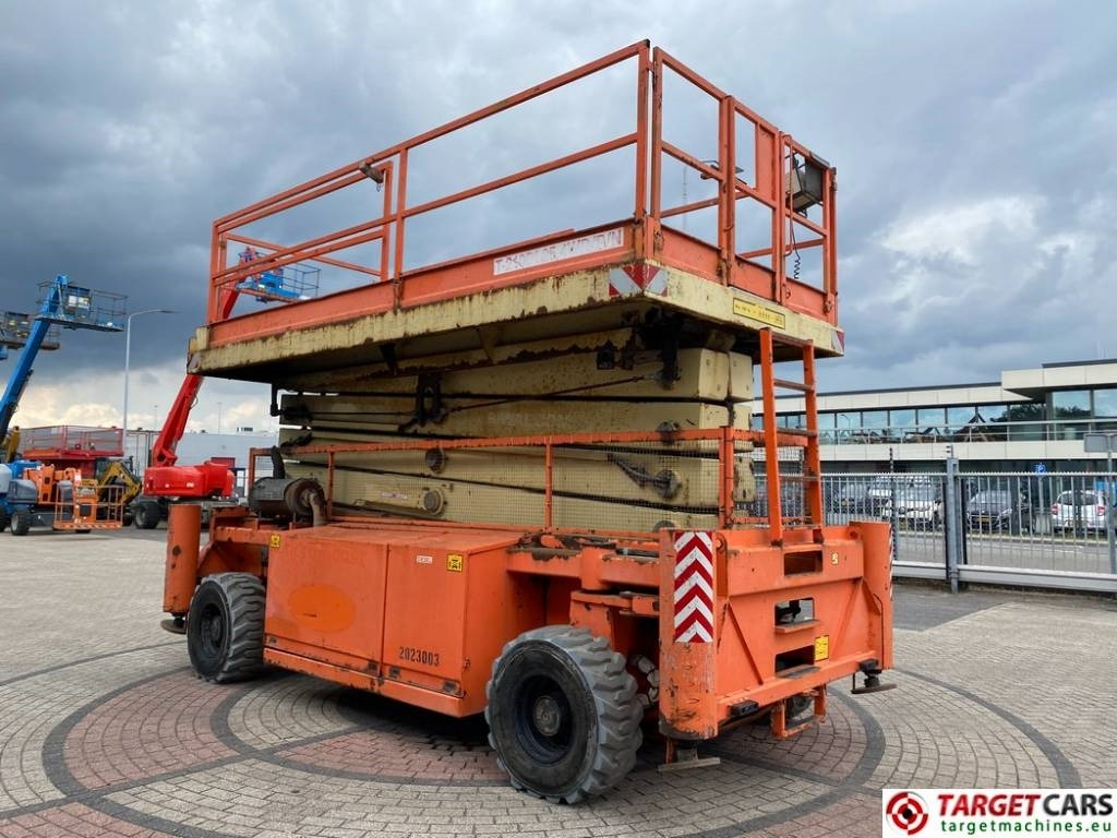 Holland Lift T210DL25 4WD Diesel T-210DL25 Scissor WorkLift 23M - Scissor lifts: gambar 2 Holland Lift T210DL25 4WD Diesel T-210DL25 Scissor WorkLift 23M - Scissor lifts: gambar 2