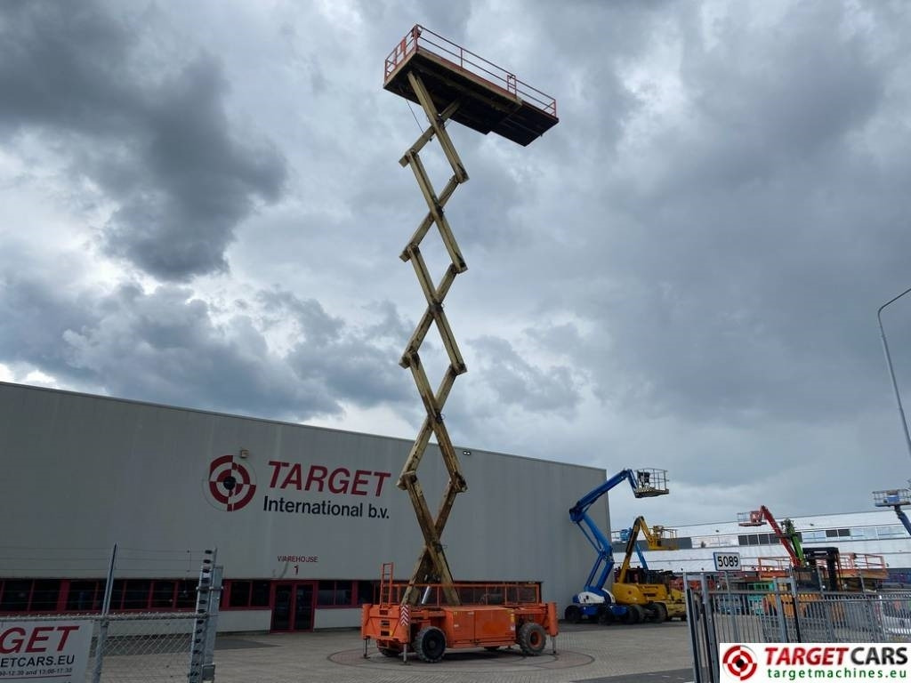 Holland Lift T210DL25 4WD Diesel T-210DL25 Scissor WorkLift 23M - Scissor lifts: gambar 5 Holland Lift T210DL25 4WD Diesel T-210DL25 Scissor WorkLift 23M - Scissor lifts: gambar 5