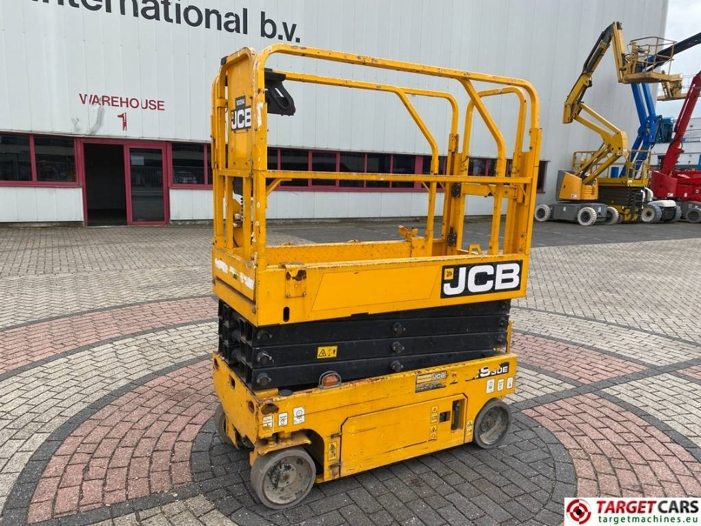 JCB S1930E Electric Scissor Work Lift 780cm - Scissor lifts: gambar 1 JCB S1930E Electric Scissor Work Lift 780cm - Scissor lifts: gambar 1