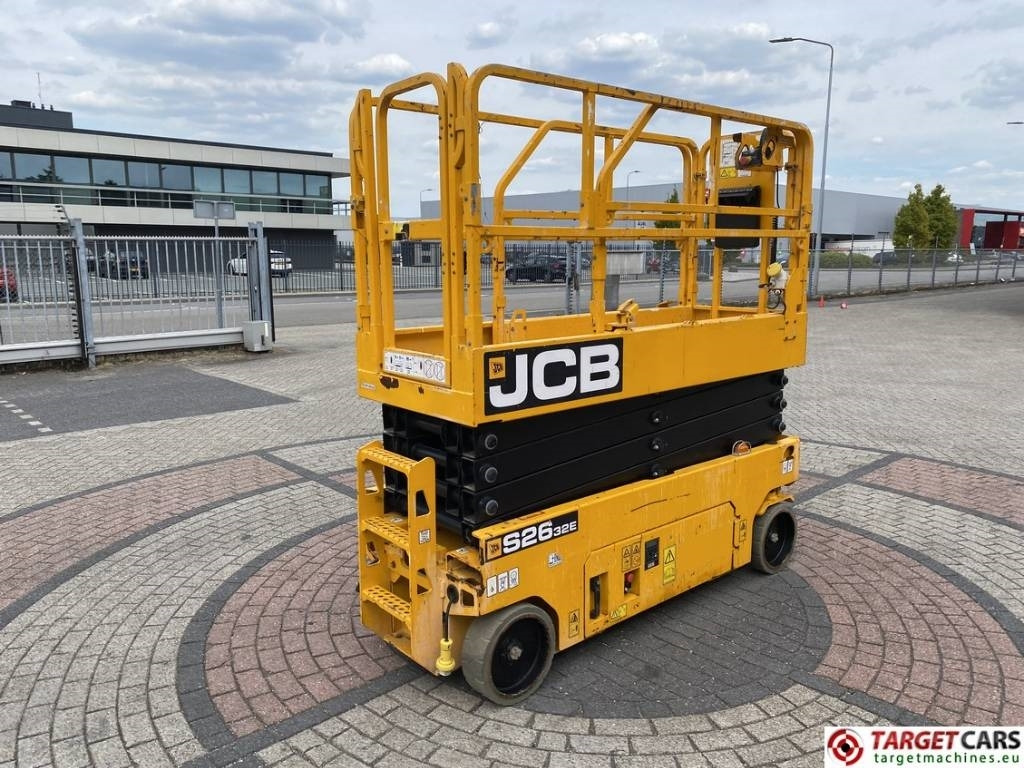 JCB S2632E Electric Scissor Work Lift 1010cm - Scissor lifts: gambar 3 JCB S2632E Electric Scissor Work Lift 1010cm - Scissor lifts: gambar 3