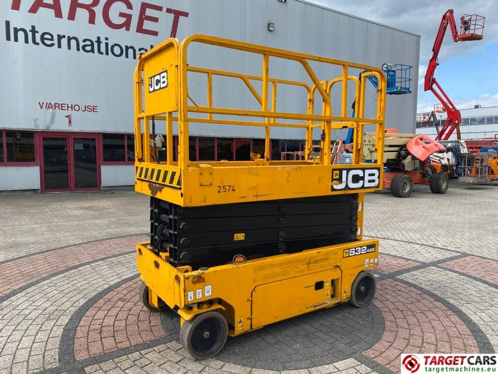 JCB S3246E Electric Scissor Work Lift 1200cm - Scissor lifts: gambar 1 JCB S3246E Electric Scissor Work Lift 1200cm - Scissor lifts: gambar 1