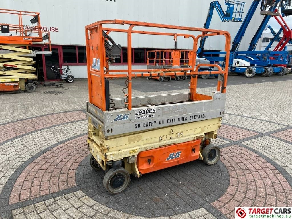 JLG 1930ES Electric Scissor Work Lift 772cm - Scissor lifts: gambar 1 JLG 1930ES Electric Scissor Work Lift 772cm - Scissor lifts: gambar 1