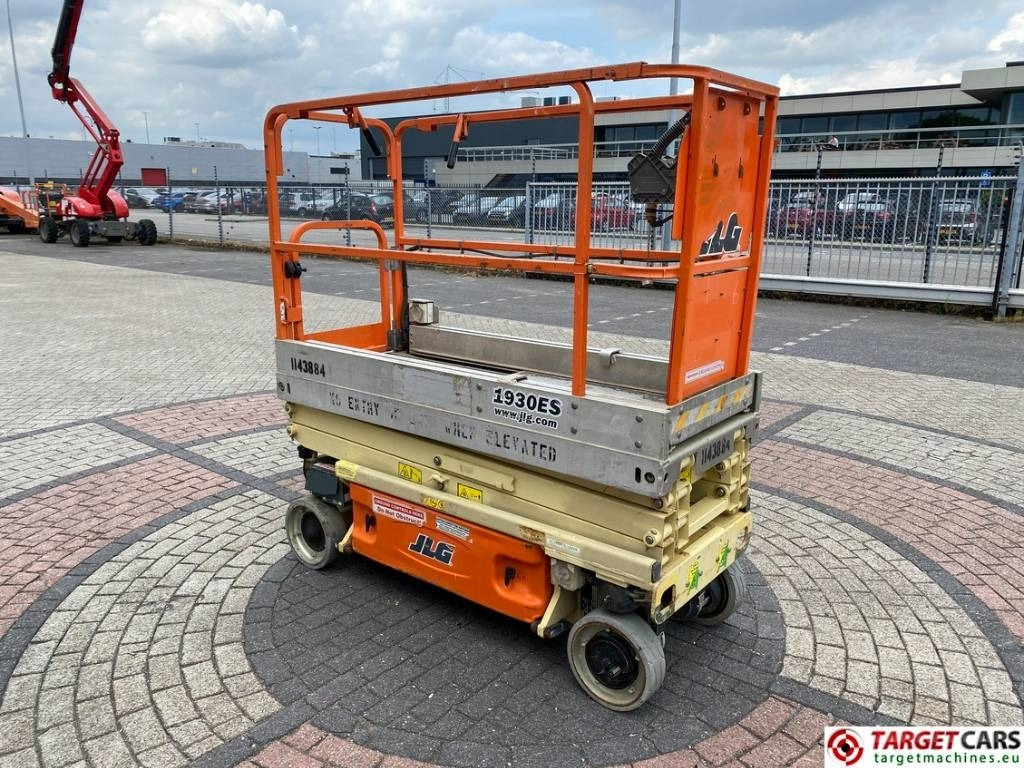 JLG 1930ES Electric Scissor Work Lift 772cm - Scissor lifts: gambar 2 JLG 1930ES Electric Scissor Work Lift 772cm - Scissor lifts: gambar 2