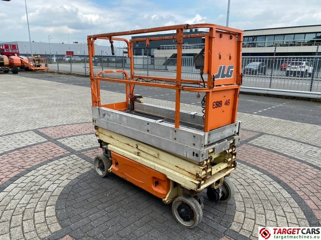 JLG 1930ES Electric Scissor Work Lift 772cm CE - Scissor lifts: gambar 2 JLG 1930ES Electric Scissor Work Lift 772cm CE - Scissor lifts: gambar 2