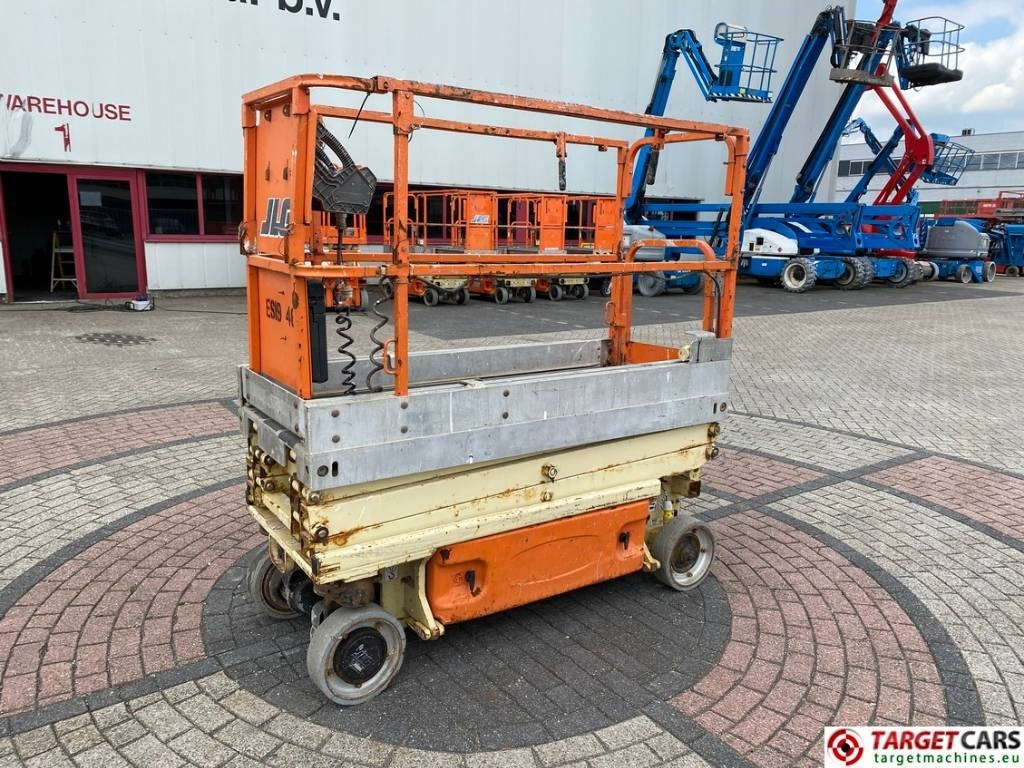 JLG 1930ES Electric Scissor Work Lift 772cm CE - Scissor lifts: gambar 1 JLG 1930ES Electric Scissor Work Lift 772cm CE - Scissor lifts: gambar 1