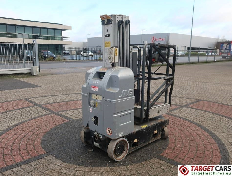 JLG 20MVL Electric Vertical Mast Work Lift 798cm - Platform pengangkat: gambar 3 JLG 20MVL Electric Vertical Mast Work Lift 798cm - Platform pengangkat: gambar 3