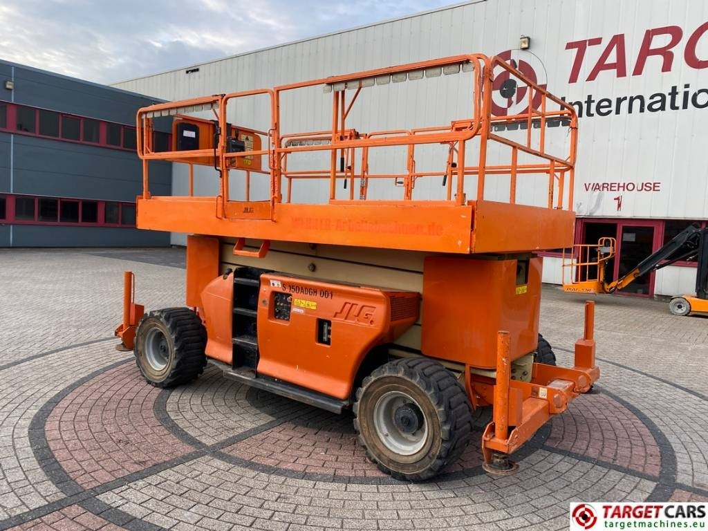 JLG 4394RT Diesel 4x4 Scissor Work Lift 1511cm - Scissor lifts: gambar 4 JLG 4394RT Diesel 4x4 Scissor Work Lift 1511cm - Scissor lifts: gambar 4