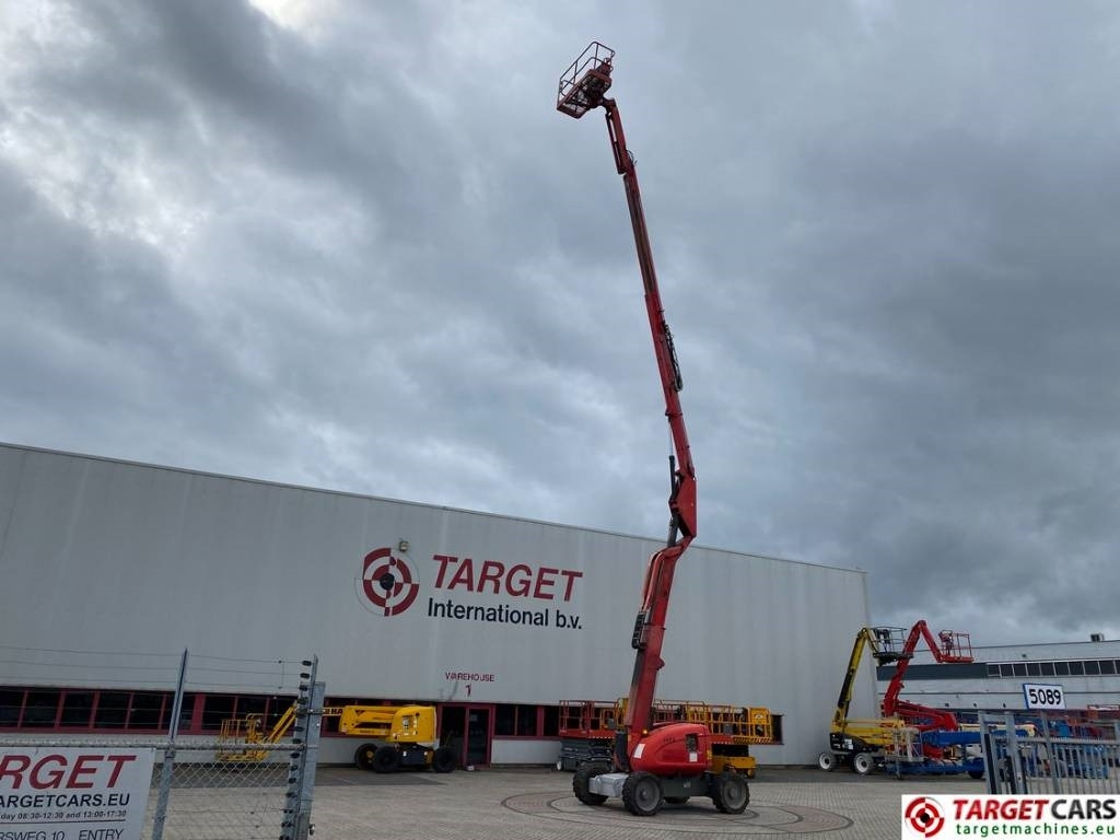 JLG 600AJ Articulated 4x4 Diesel Boom Work Lift 2047cm - Boom artikulasi: gambar 5 JLG 600AJ Articulated 4x4 Diesel Boom Work Lift 2047cm - Boom artikulasi: gambar 5