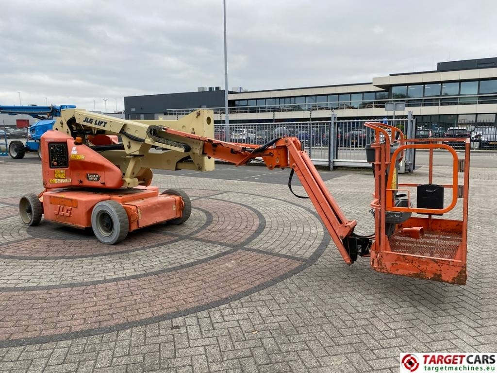 JLG E400AJPN Jib Plus Articulated Boom Lift 1419cm - Boom artikulasi: gambar 2 JLG E400AJPN Jib Plus Articulated Boom Lift 1419cm - Boom artikulasi: gambar 2