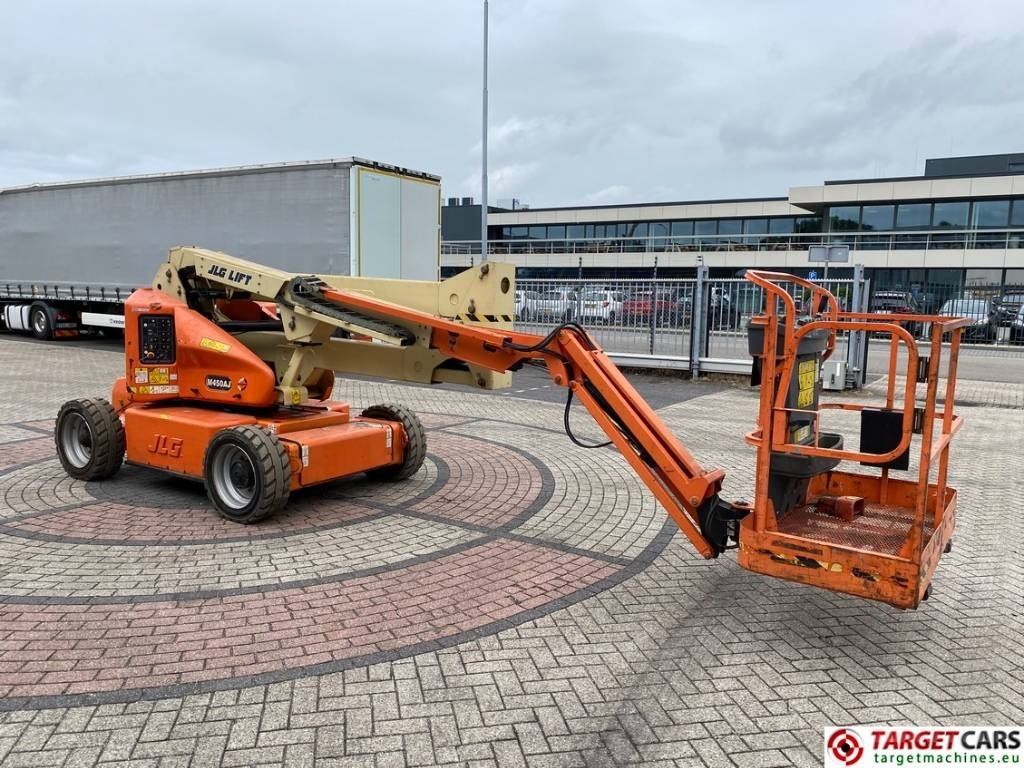JLG M450AJ Electric Articulated Boom Work Lift 1572cm - Boom artikulasi: gambar 2 JLG M450AJ Electric Articulated Boom Work Lift 1572cm - Boom artikulasi: gambar 2