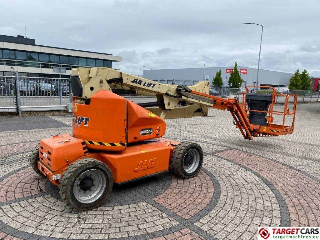 JLG M450AJ Electric Articulated Boom Work Lift 1572cm - Boom artikulasi: gambar 3 JLG M450AJ Electric Articulated Boom Work Lift 1572cm - Boom artikulasi: gambar 3