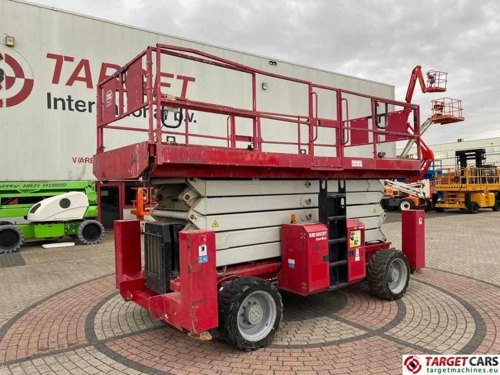 MEC 6092RT Diesel 4x4 Scissor Work Lift 2020cm - Scissor lifts: gambar 1 MEC 6092RT Diesel 4x4 Scissor Work Lift 2020cm - Scissor lifts: gambar 1