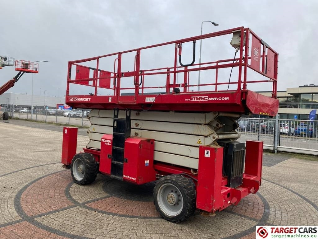 MEC 6092RT Diesel 4x4 Scissor Work Lift 2020cm - Scissor lifts: gambar 2 MEC 6092RT Diesel 4x4 Scissor Work Lift 2020cm - Scissor lifts: gambar 2
